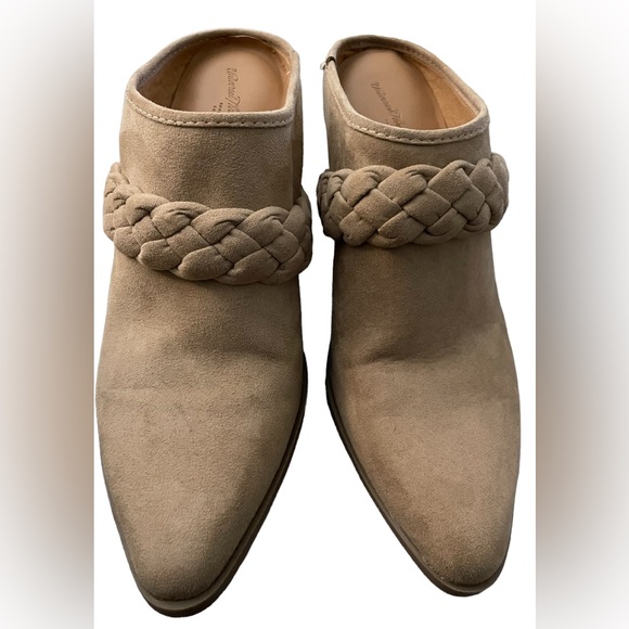 Universal Thread Women's Slip On Ankle Boots Size 9 Tan Braid Heels Pumps Shoes - Picture 2 of 6